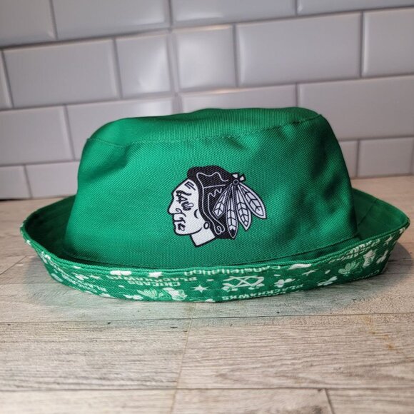 Chicago Blackhawks - Reversible St. Pat's Bucket Hat - Picture 4 of 6